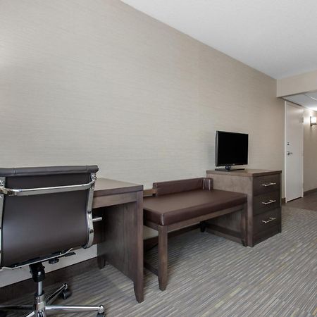 Comfort Inn & Suites Red Deer Eksteriør billede