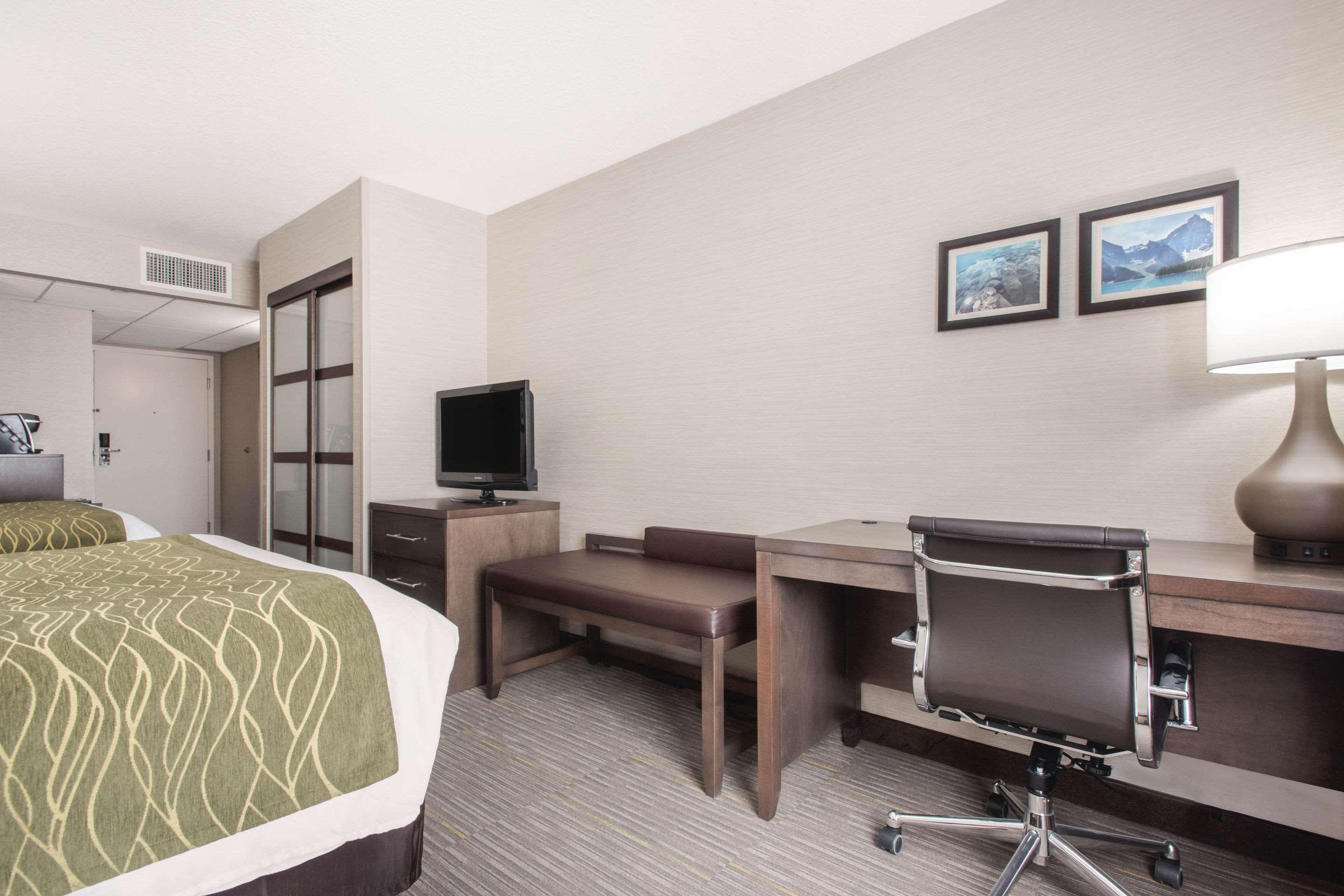 Comfort Inn & Suites Red Deer Eksteriør billede