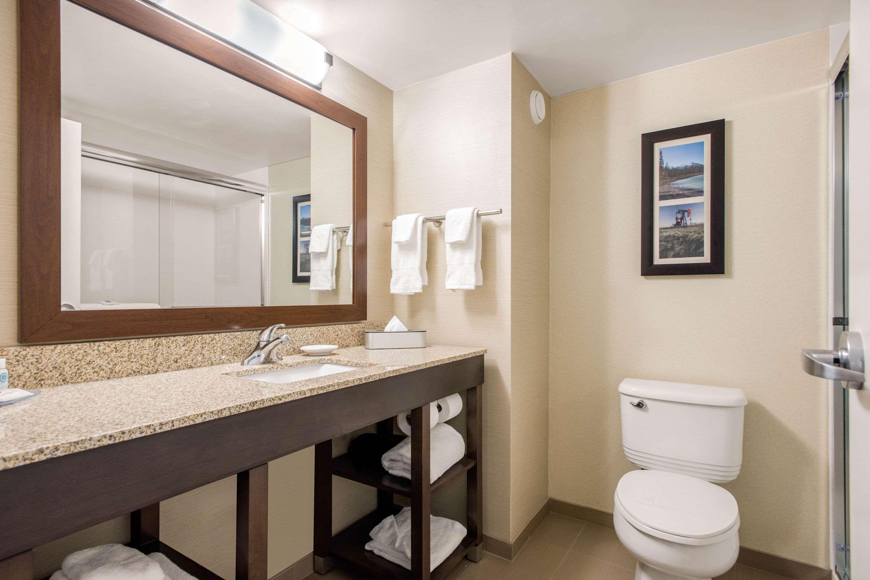Comfort Inn & Suites Red Deer Eksteriør billede