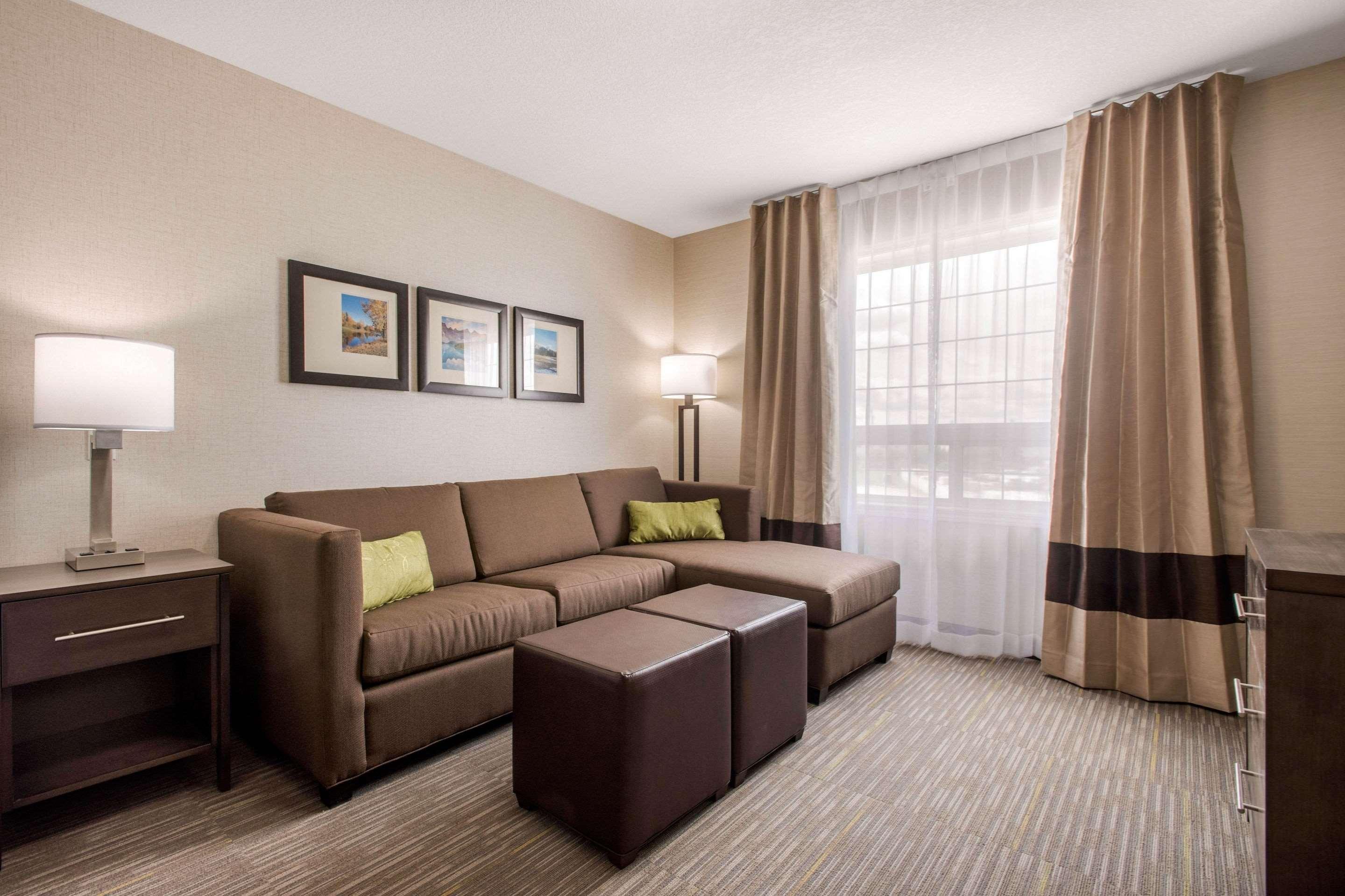 Comfort Inn & Suites Red Deer Eksteriør billede