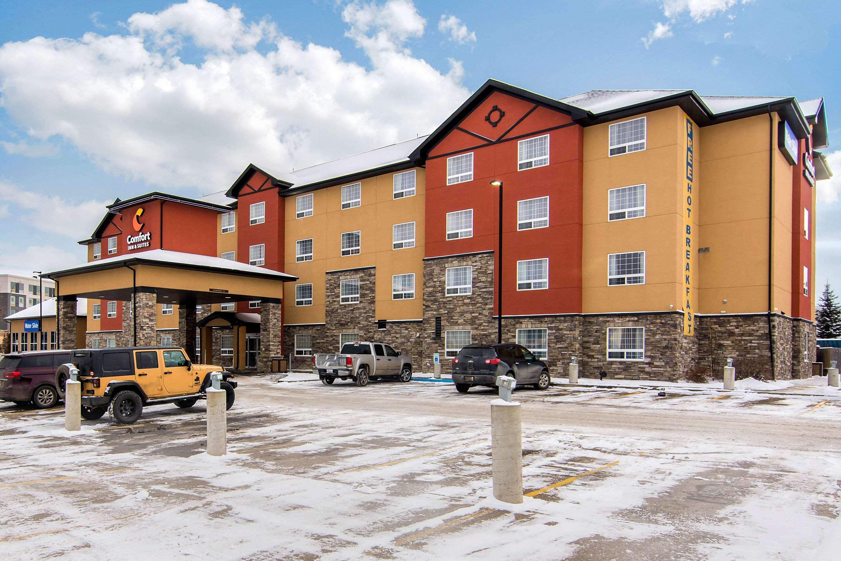 Comfort Inn & Suites Red Deer Eksteriør billede