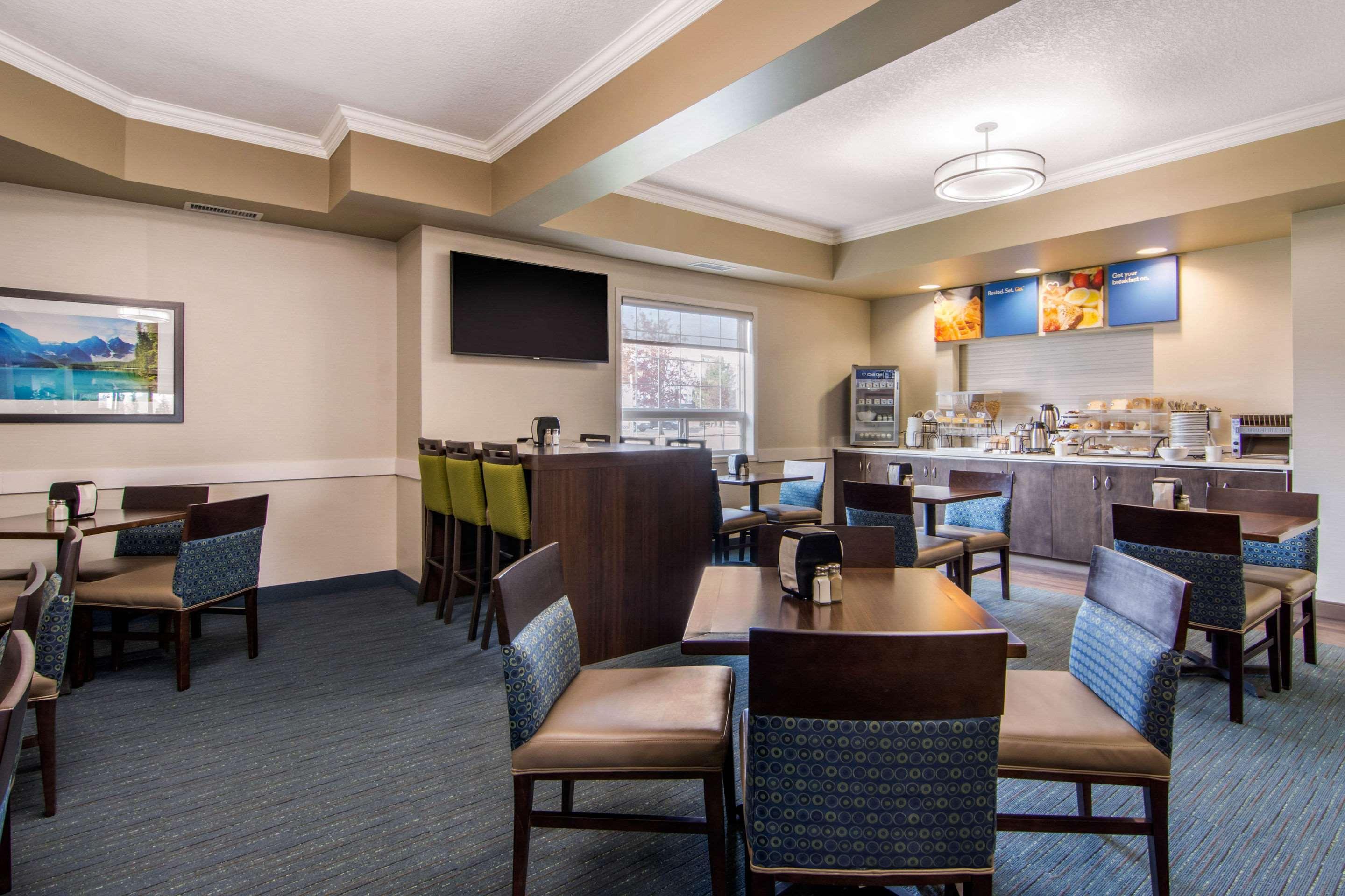 Comfort Inn & Suites Red Deer Eksteriør billede