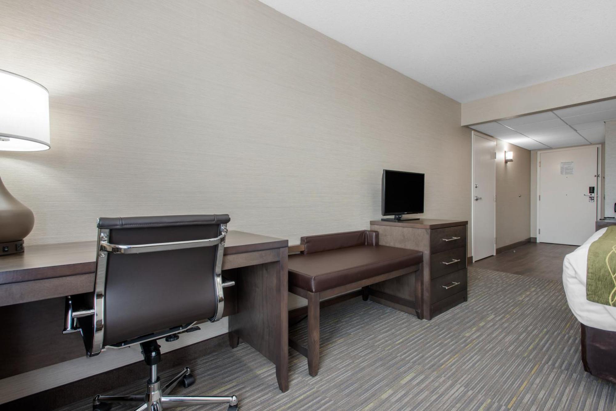 Comfort Inn & Suites Red Deer Eksteriør billede