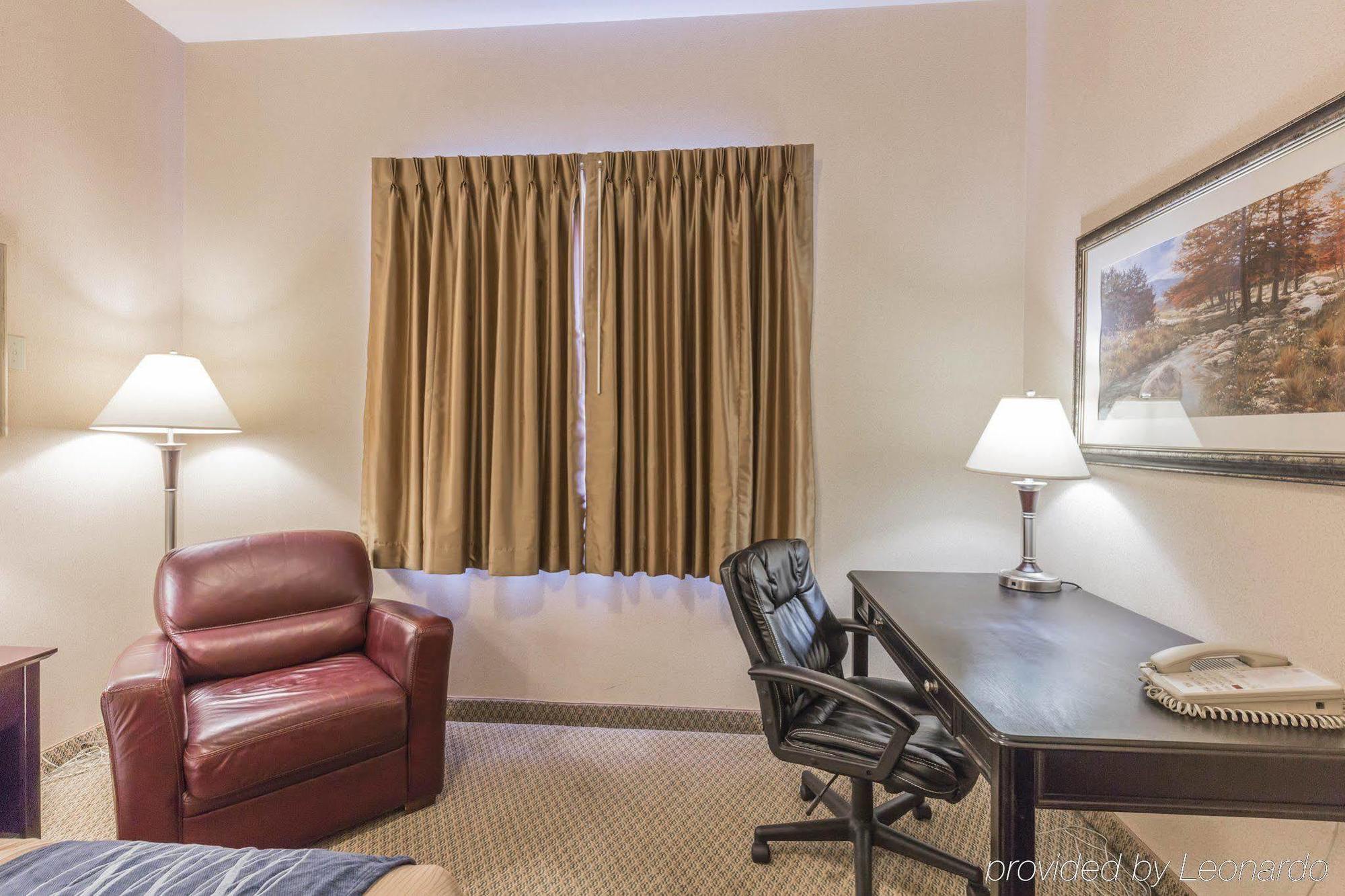 Comfort Inn & Suites Red Deer Eksteriør billede